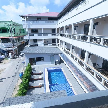 Coconut Grove Hotel Samui Praia de Chaweng Exterior foto